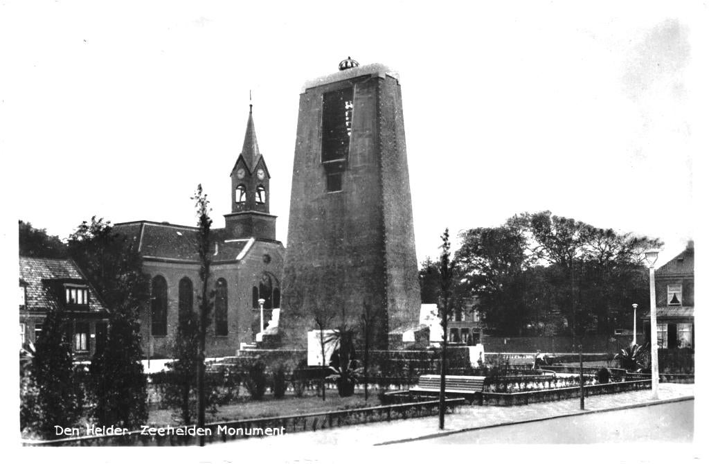 700758 Den Helder 1939 NH Zeehelden Monument Gelopen m zegel, Ophalen of Verzenden, 1920 tot 1940, Gelopen, Noord-Holland