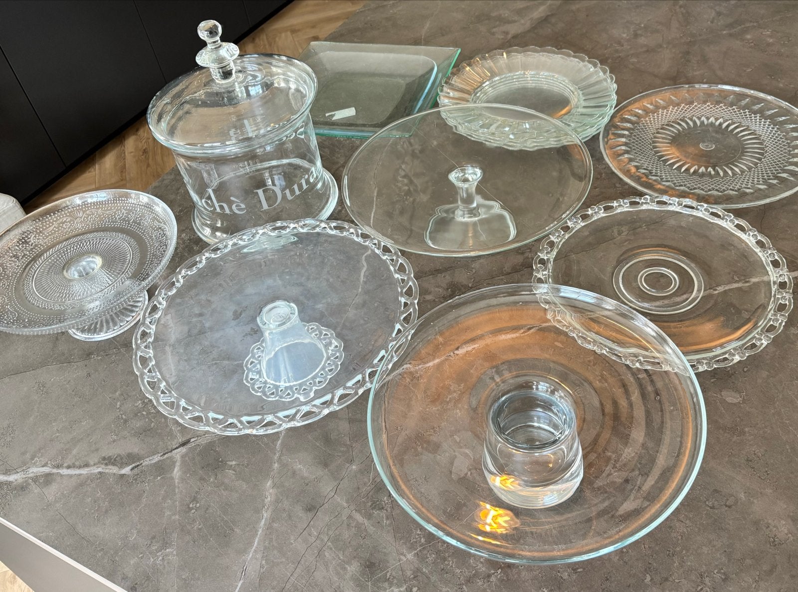 Diverse glazen taart schalen en etagères, Huis en Inrichting, Ophalen, Gebruikt, Taartplateau, Glas