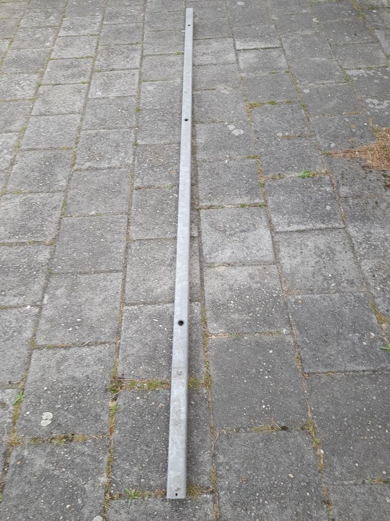 2 stalen buizen, Ophalen of Verzenden