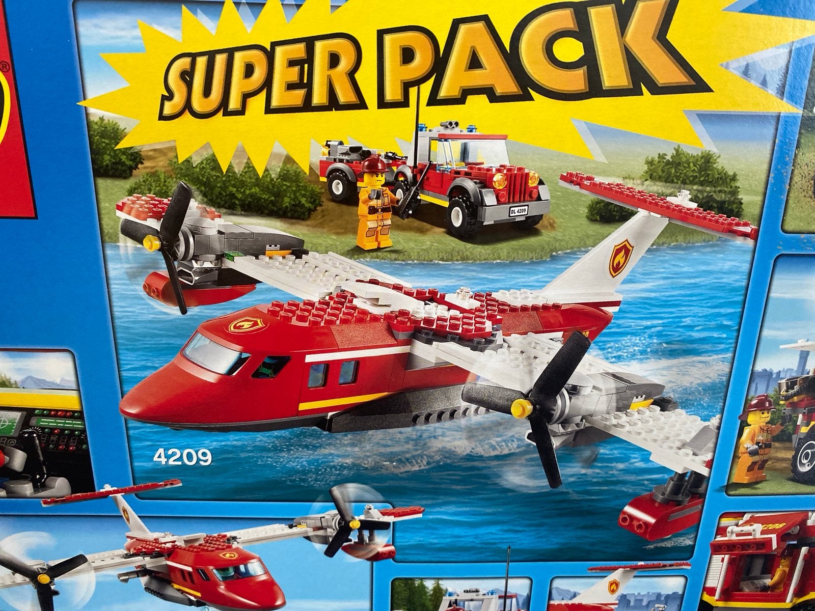 LEGO City 4209 - Brandweer Blus Vliegtuig, Overige merken, Edisonring 1, 6669 NA in Dodewaard, Info@lego.nl, Nieuw