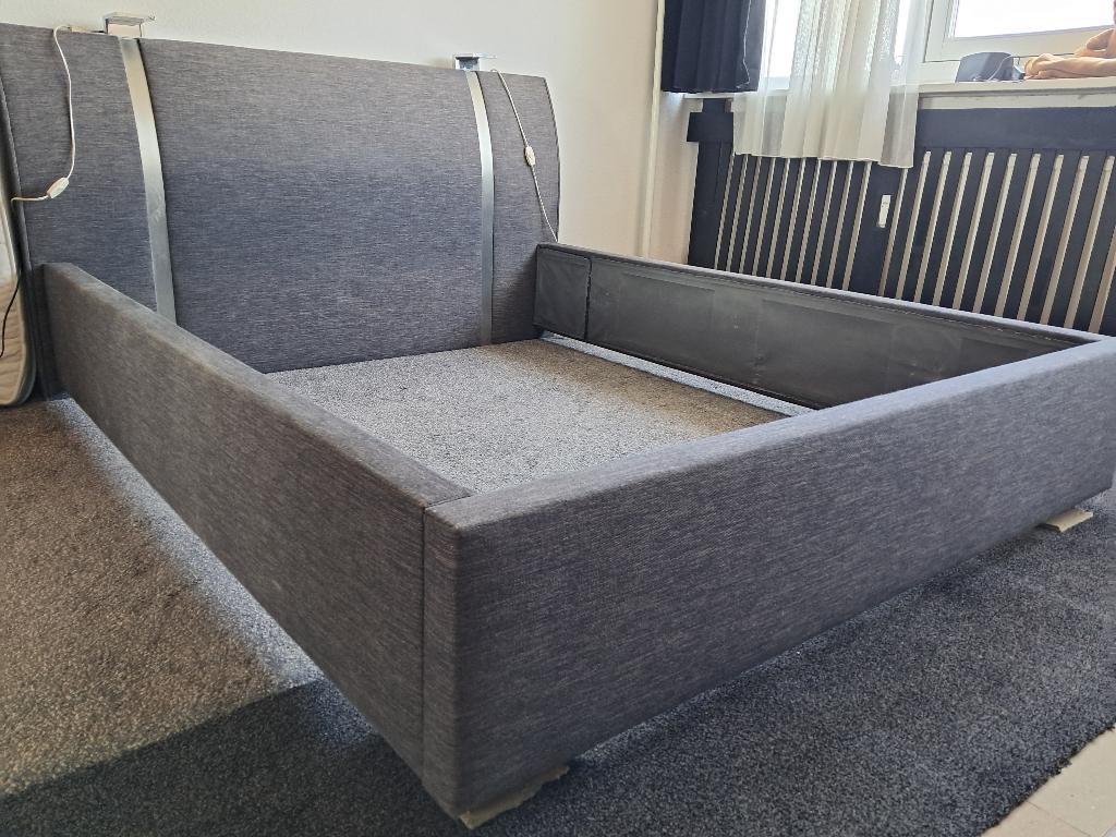 bedombouw plus matrassen, Ophalen, Gebruikt, Tweepersoons, Matras