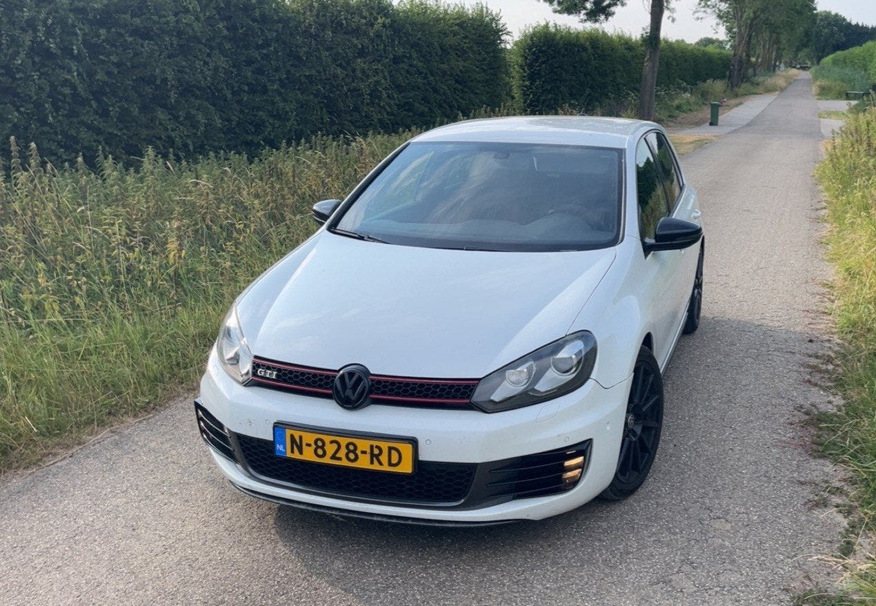 Volkswagen Golf 2.0 GTI 155KW DSG 2010 (parelmoer)Wit, Auto's, 4 cilinders, Wit, 14 km/l, 1314 kg