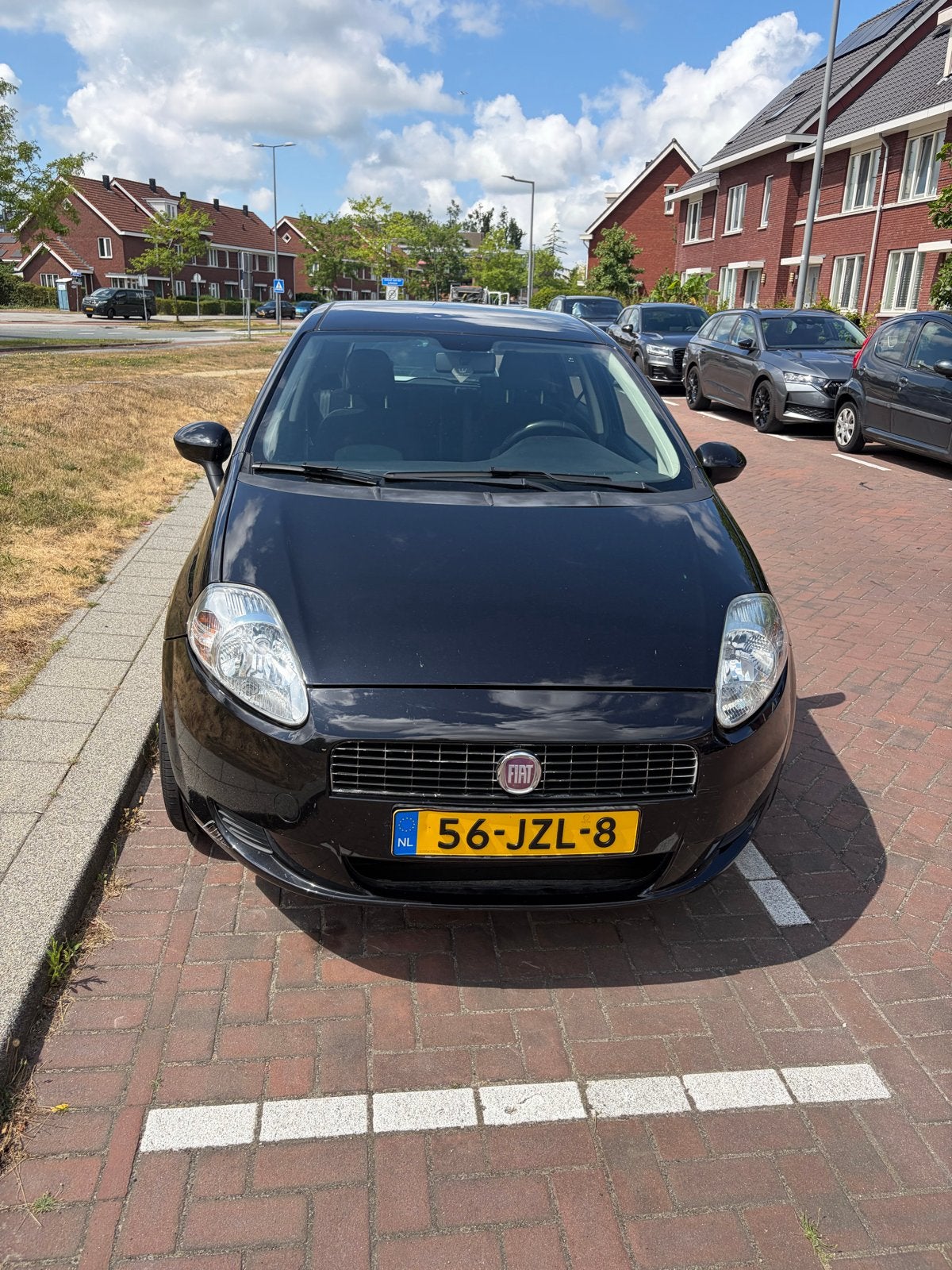 Fiat Punto 1.4 5DR 2009 Zwart Airco 5drs, Auto's, Voorwielaandrijving, 40 €/maand, 4 cilinders, 400 kg