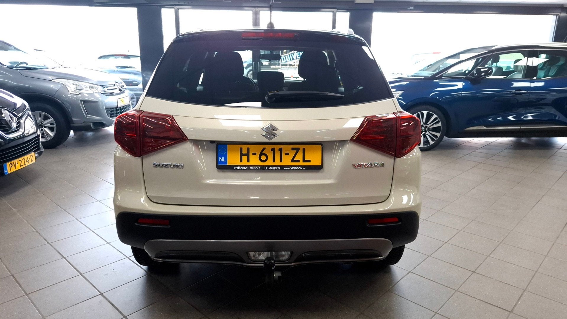 Suzuki Vitara 1.0 Boosterjet Select, Auto's, Suzuki, Stof, Gebruikt, 400 kg, 49 €/maand
