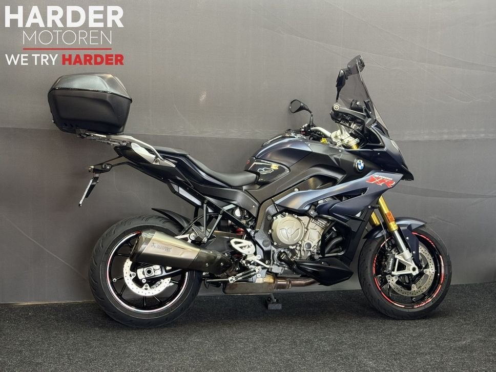 BMW S 1000 XR | TOPSTAAT | VOL OPTIES | AKRAPOVIC, 4 cilinders, Motorrijbewijs A, Bedrijf, Onbekend