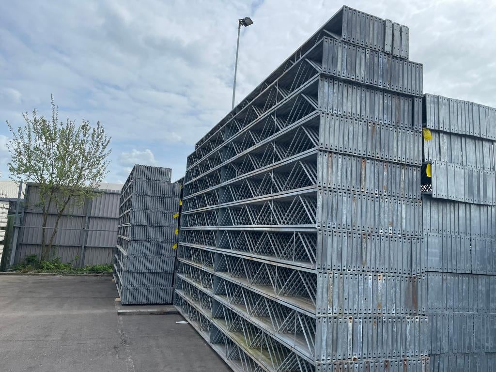 Traliespanten | Lengte= 6.320 mm | Hoogte= 350 mm, Doe-het-zelf en Verbouw, Metalen, Ophalen, Gebruikt, IJzer