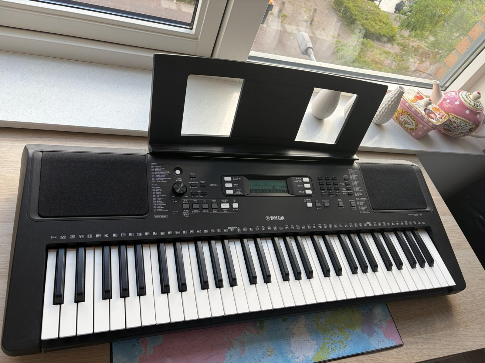 Yamaha PSR-E373 Keyboard, Ophalen, Zo goed als nieuw, 61 toetsen, Yamaha