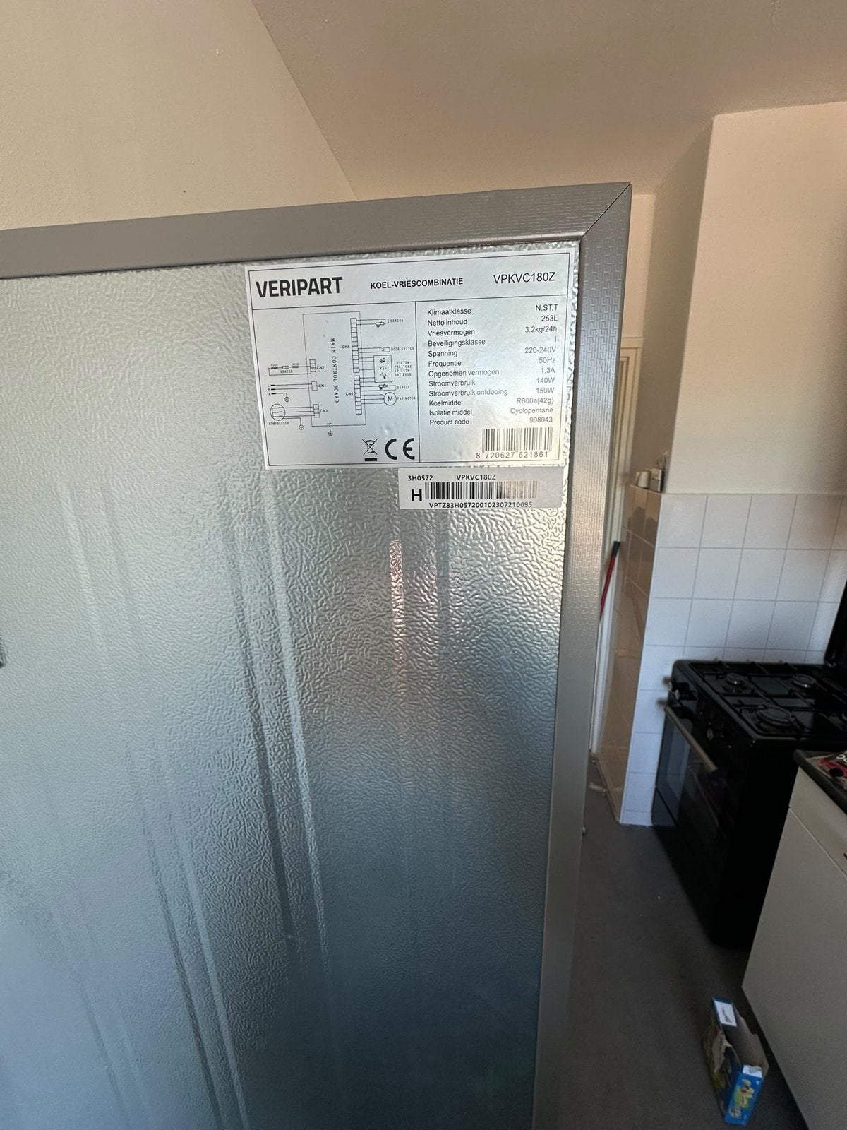 Foto 5 van Veripart Koel-vriescombinatie 253L - Gebruikt