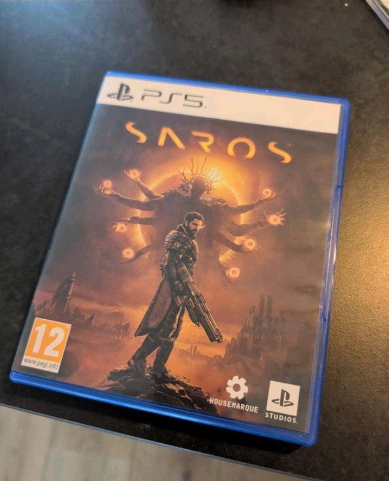 Saros PS5, Ophalen of Verzenden, Zo goed als nieuw
