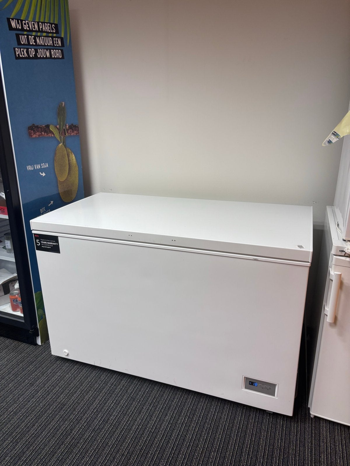 AEG AHB538E1LW Vrieskist - 371L - Energieklasse A, Vrieskist, Ophalen of Verzenden, Zo goed als nieuw, Energieklasse A of zuiniger