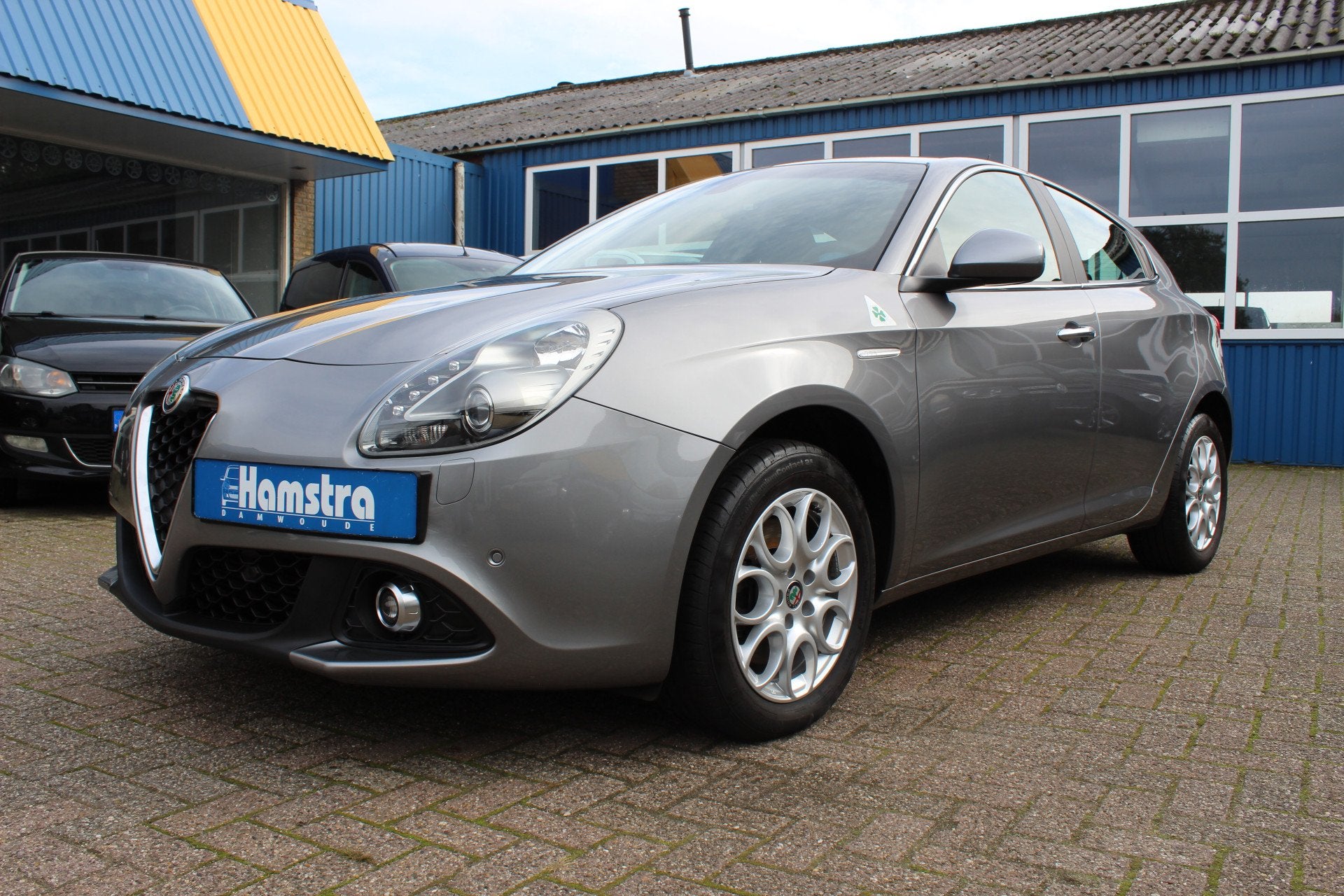 Alfa Romeo Giulietta 1.4 Turbo "Super" Xenon - Navi !, Auto's, Voorwielaandrijving, Gebruikt, Zwart, 4 cilinders