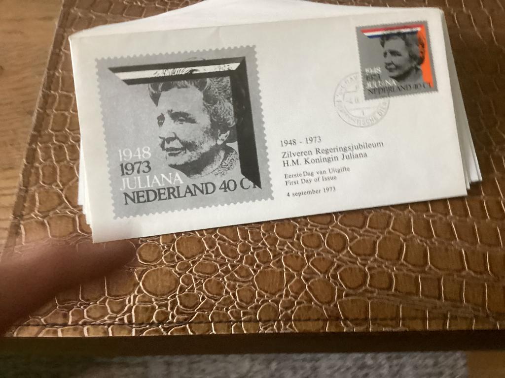 No1960 Koninklijk Juliana 4-9-1973 Nederland jaargangen fdc, Postzegels en Munten, Postzegels | Eerstedagenveloppen, Ophalen, Onbeschreven