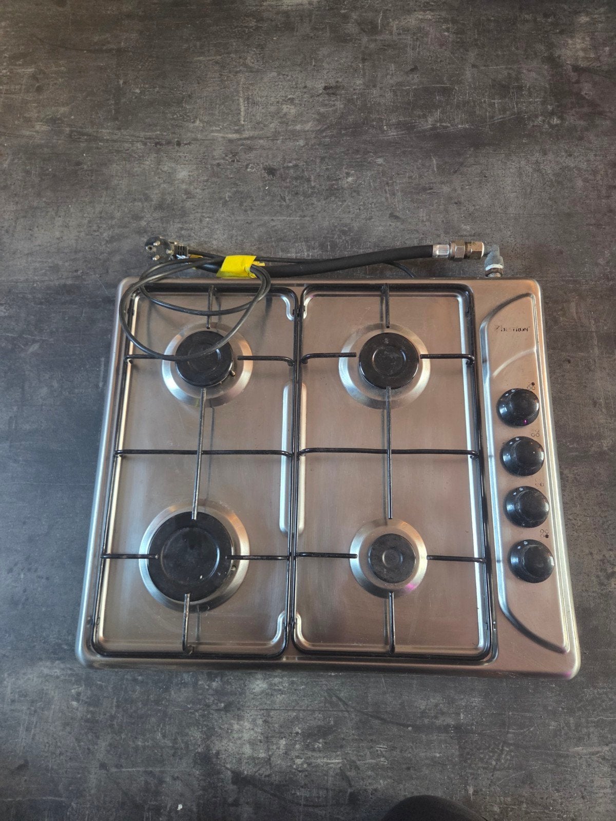 Bestron gasfornuis met 4 pitten, Witgoed en Apparatuur, Ophalen, Gebruikt, 4 kookzones, Gas