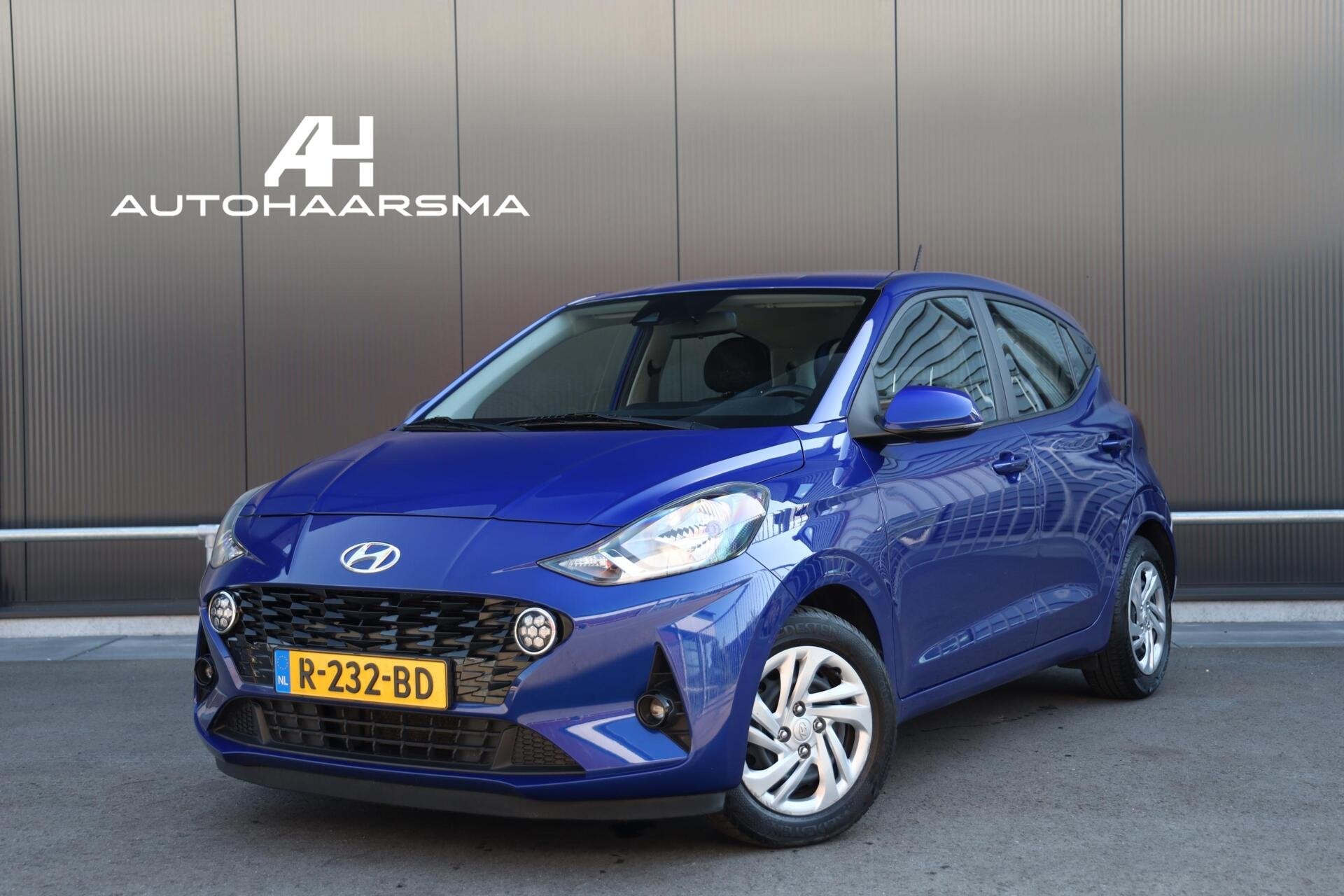 Hyundai i10 1.0 Automaat Comfort 5-zits Airco Cruise CarPlay, Auto's, Hyundai, Stof, Gebruikt, 899 kg, Blauw