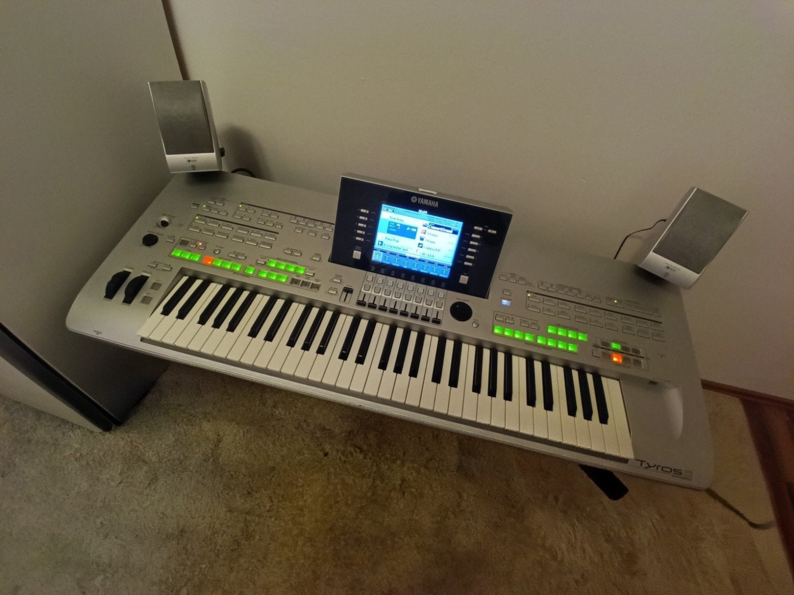 Yamaha Tyros 3 met originele speakers en koptelefoon, Muziek en Instrumenten, Keyboards, Ophalen of Verzenden