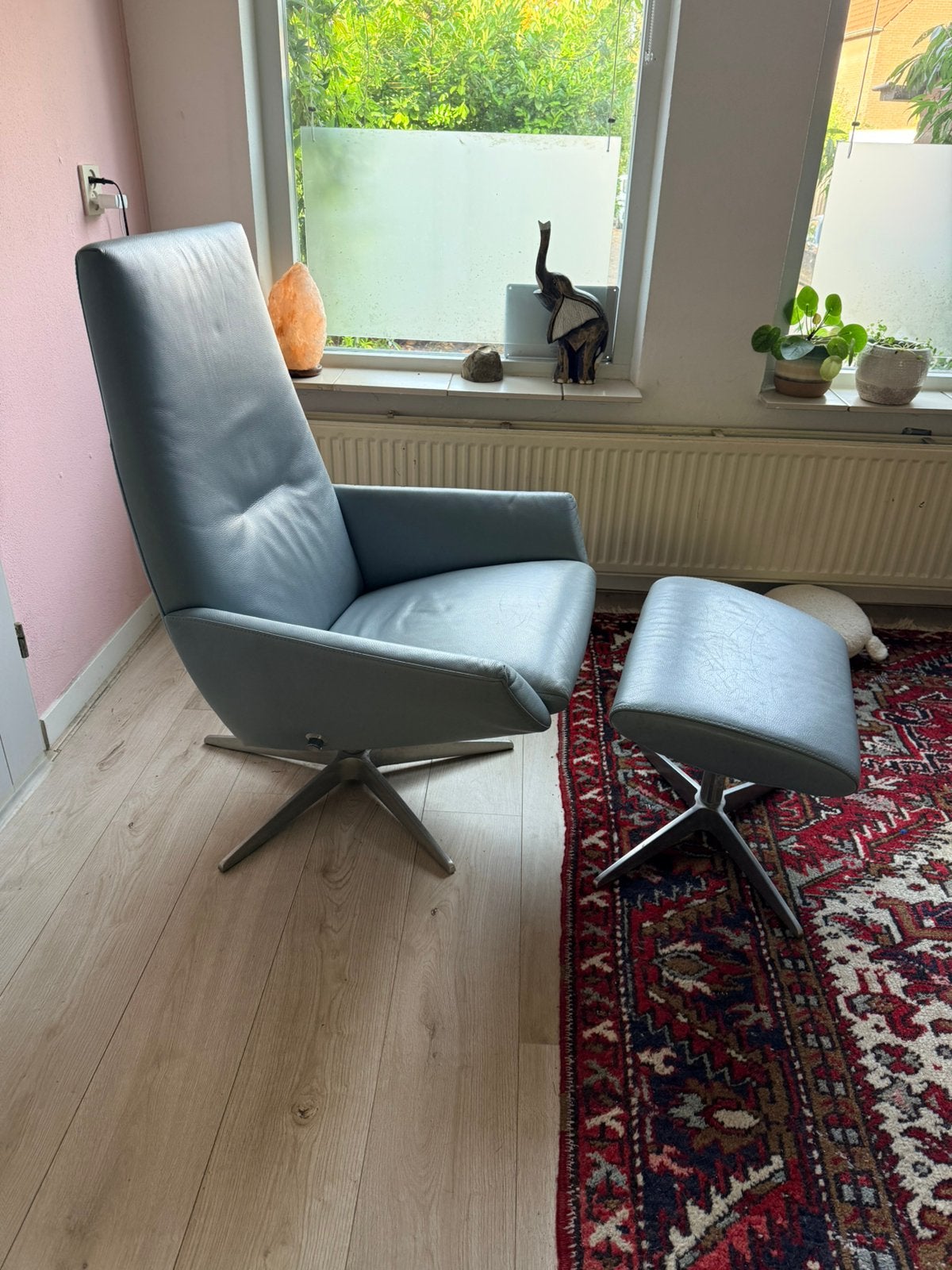 Topform leren draaifauteuil + hocker, Ophalen, Gebruikt, Minder dan 75 cm, Leer