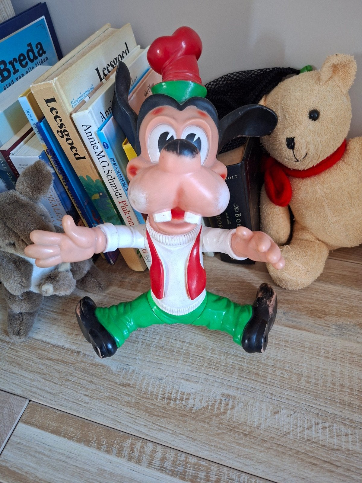 Vintage Ledraplastic Disney Goofy (1962) - 39/40 cm, Verzamelen, Ophalen of Verzenden, Goofy of Pluto, Gebruikt, Beeldje of Figuurtje
