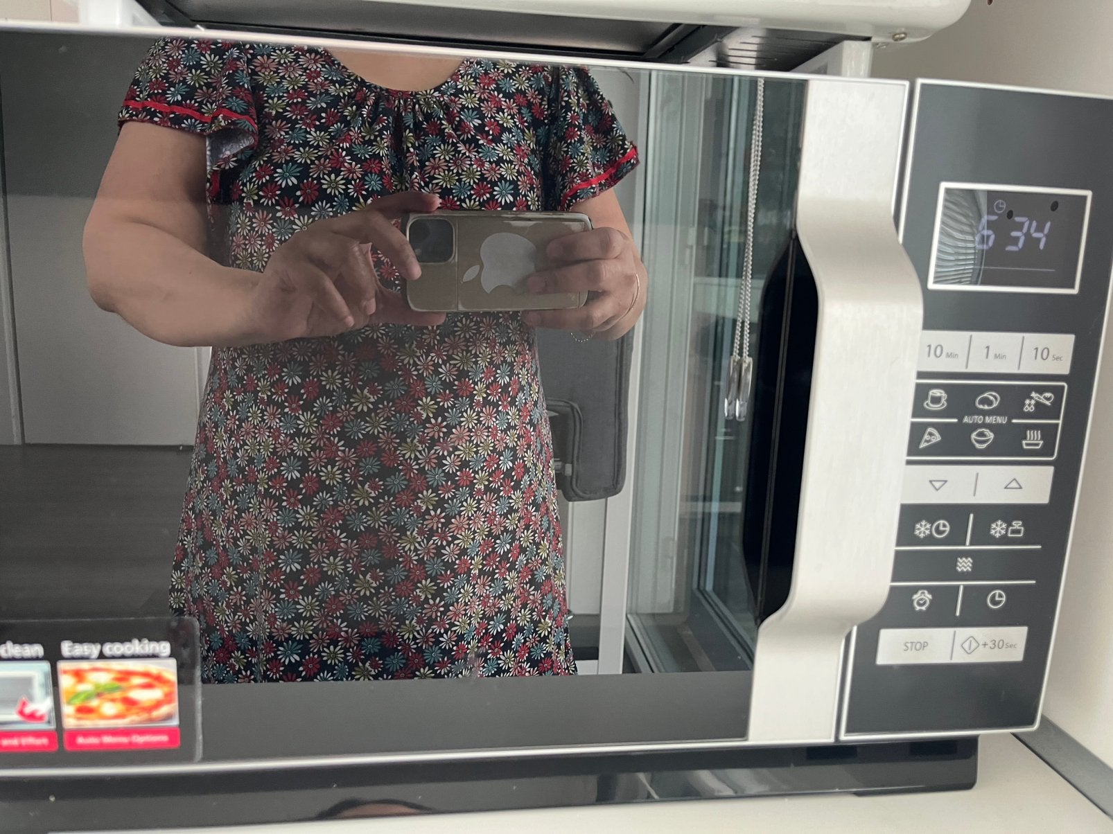 Sharp combi magnetron, Witgoed en Apparatuur, Magnetrons, Ophalen, Zo goed als nieuw