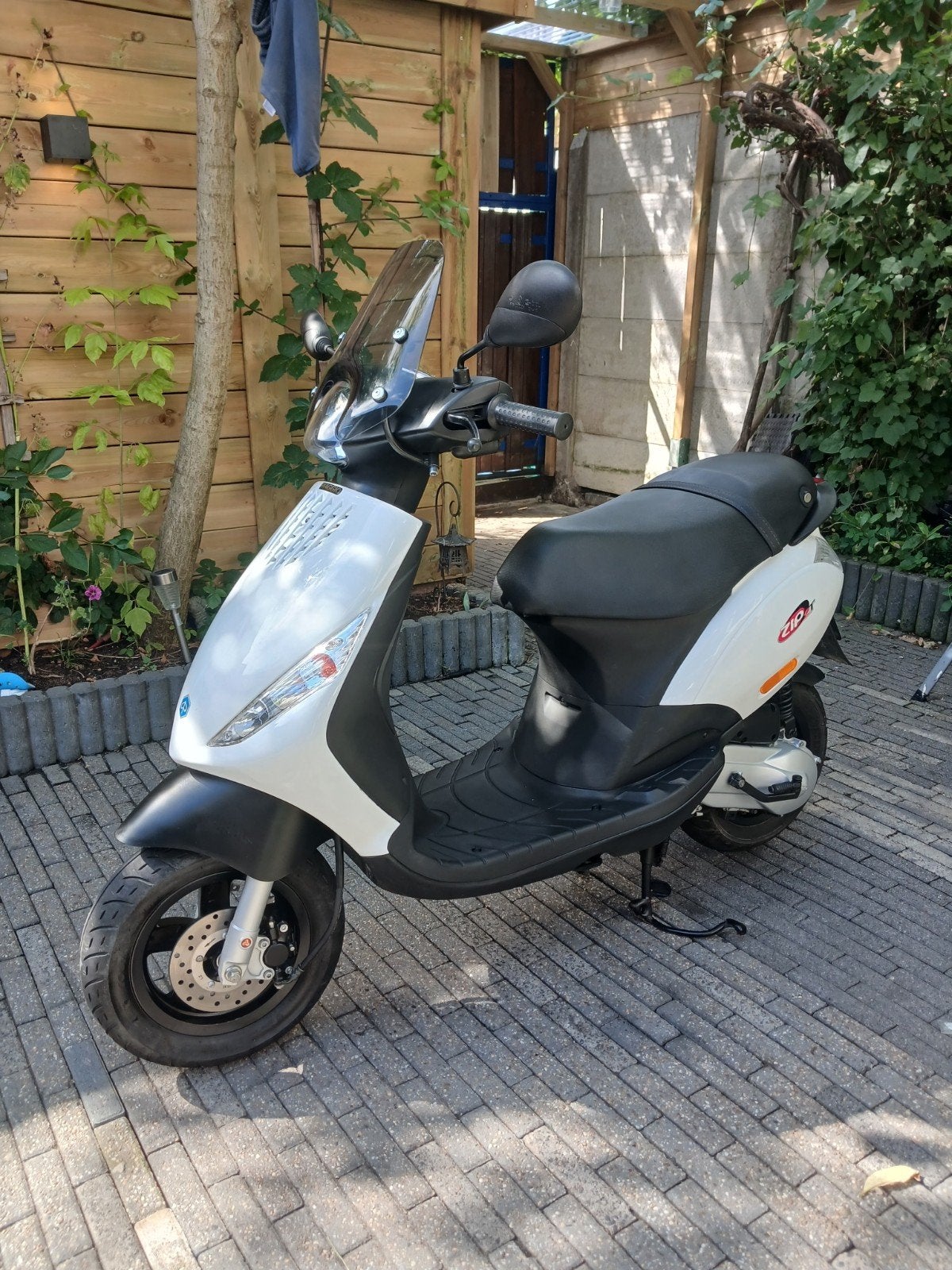 Piaggio zip 2000 50cc 2t 2017 duits met 3500km, Ophalen, Zo goed als nieuw, Tweetakt, Zip
