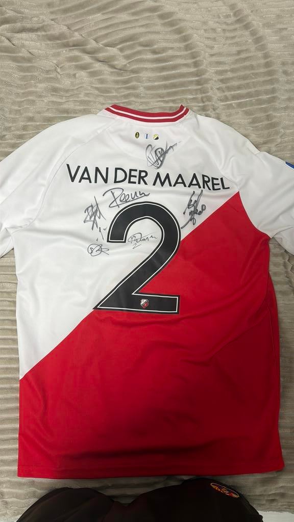 Fc utrecht tenue, Verzamelen, Sportartikelen en Voetbal, Ophalen of Verzenden, Zo goed als nieuw, F.C. Utrecht