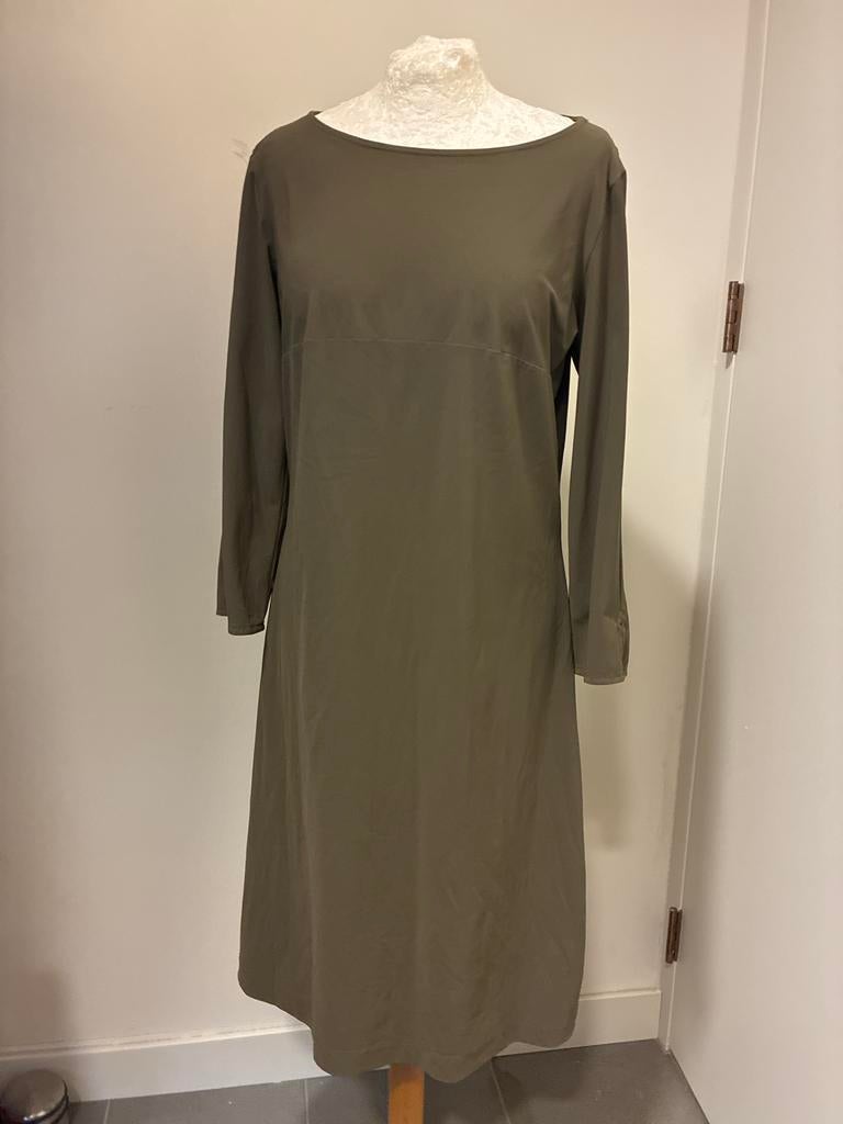 LaDress Linda jurk travelstof XS/S olijfgroen zgan, Kleding | Dames, Jurken, Ophalen of Verzenden, Zo goed als nieuw, Knielengte