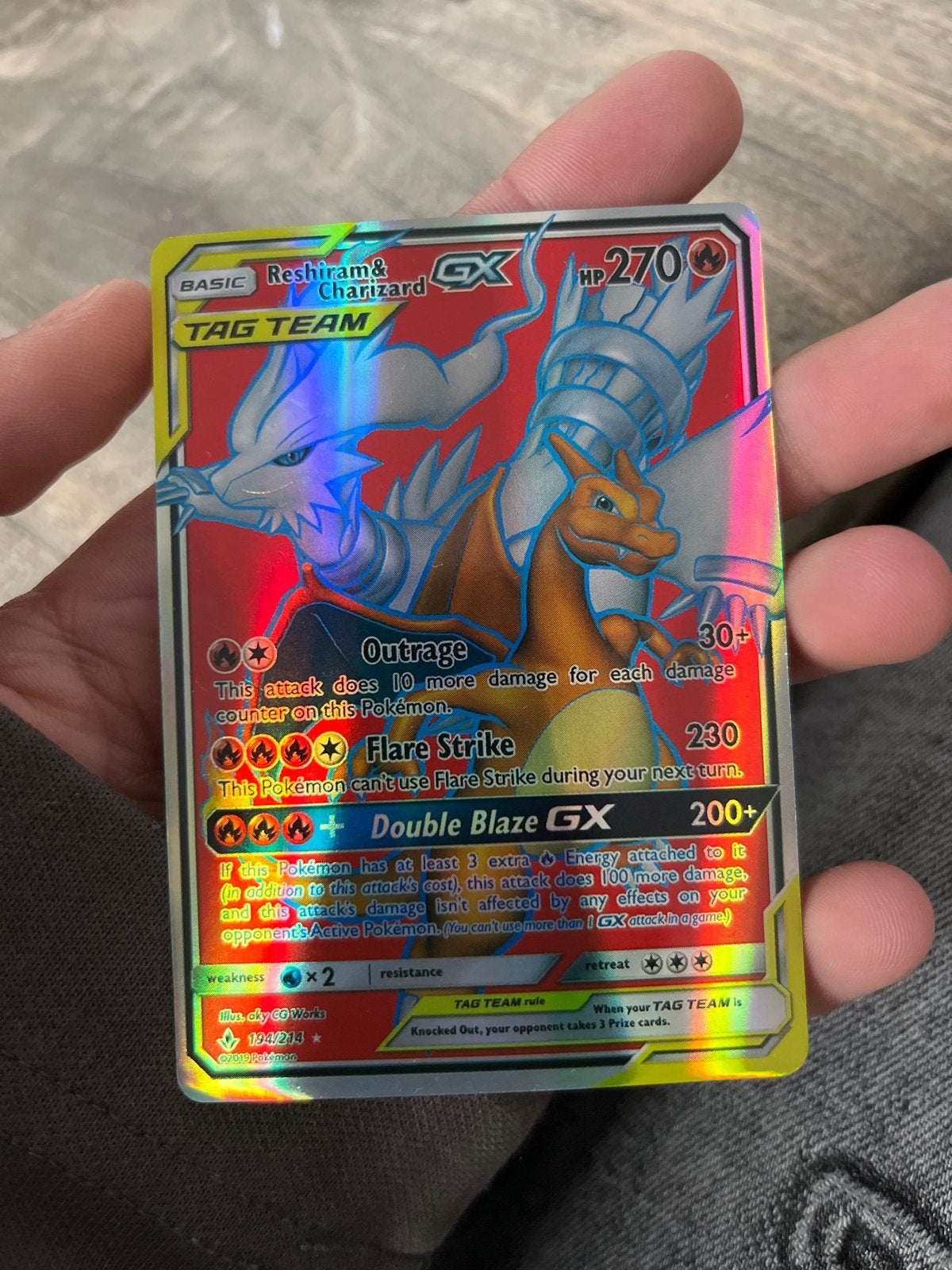 Reshiram & Charizard GX Pokémon kaart, Ophalen of Verzenden, Zo goed als nieuw, Losse kaart, Foil