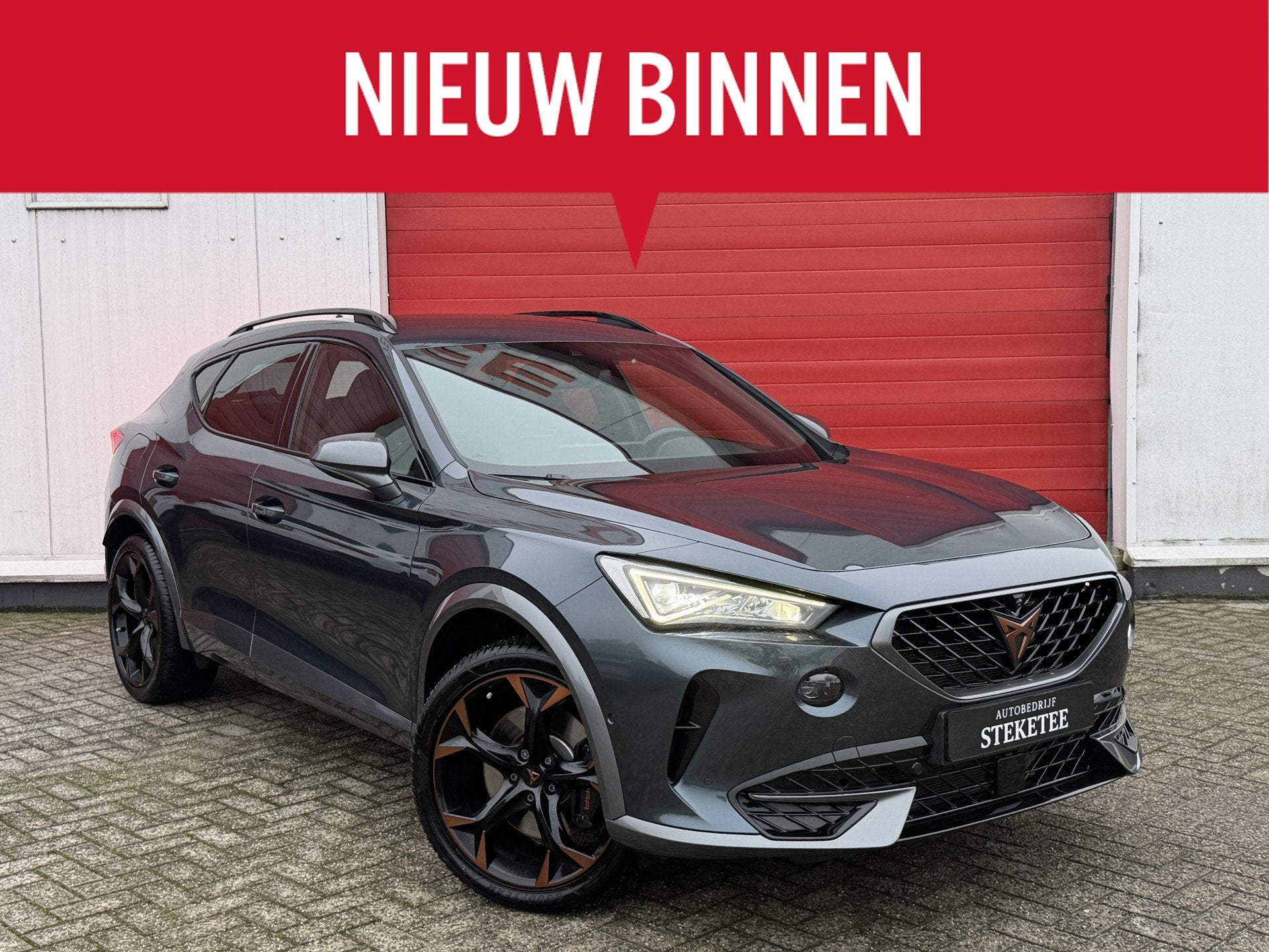 CUPRA Formentor 1.4 e-Hybrid VZ Copper Edition | 360 camera, Auto's, 12 maanden, Gebruikt, 4 cilinders, Leder en Stof