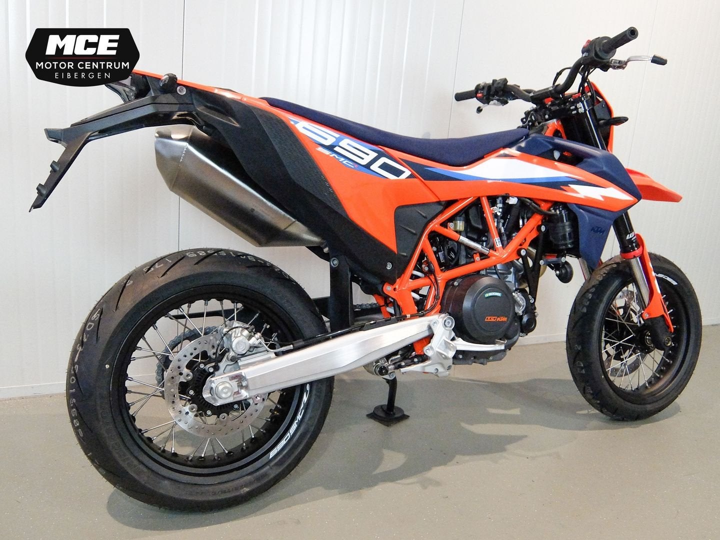 KTM 690 SMC R (bj 2026), Motoren, Motoren | KTM, KTM, Bedrijf, Onbekend, 690 cc