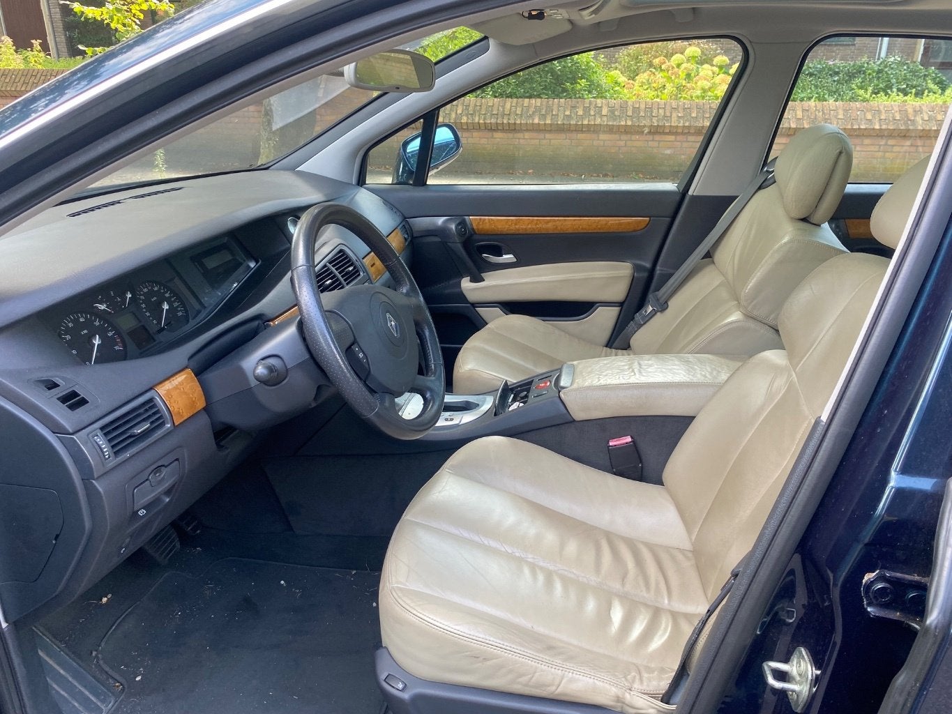 Renault Vel Satis 3.5 V6 Privilége Automaat, Leder, Pano, A, Dealer onderhouden, Gebruikt, Beige, Bedrijf