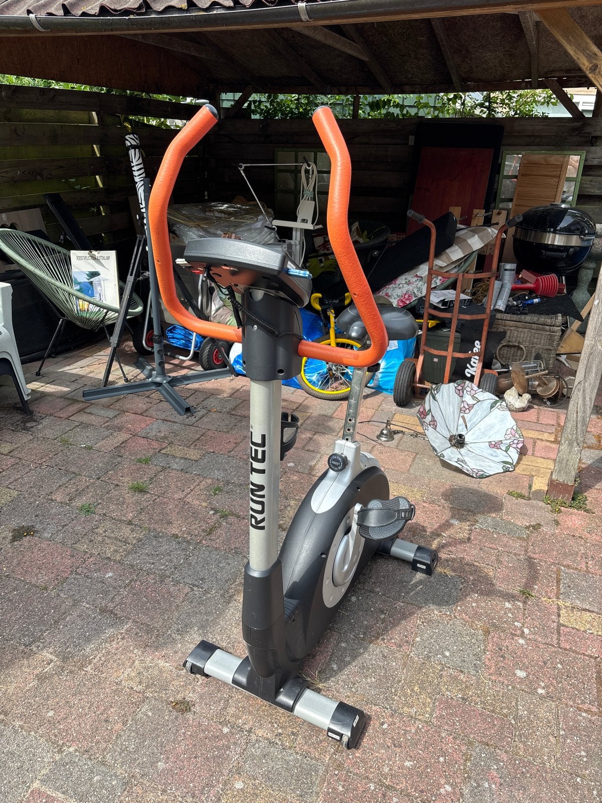 Runtec Hometrainer, Sport en Fitness, Ophalen, Gebruikt, Metaal, Benen