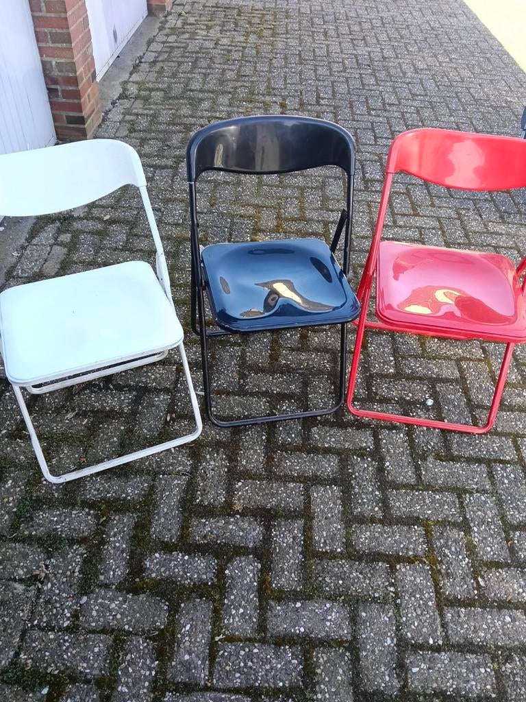 Set van10pbare stoelen - wit, zwart, rood, Gebruikt, Overige kleuren, Drie, Ophalen of Verzenden