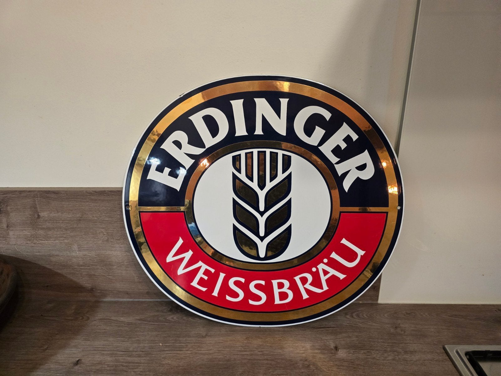 Origineel Erdinger Weissbräu Emaille  Reclamebord, Ophalen of Verzenden, Gebruikt, Reclamebord, Plaat of Schild, Overige merken