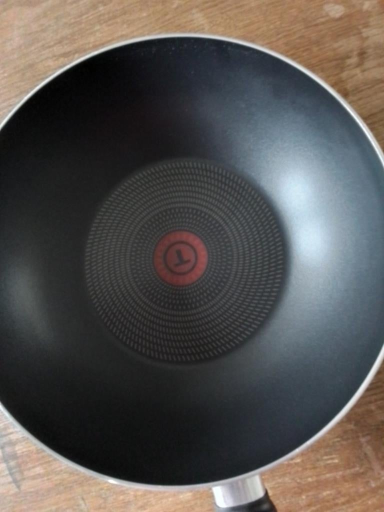 Tefal wokpan, Verzenden, Zo goed als nieuw, Aluminium, Wok