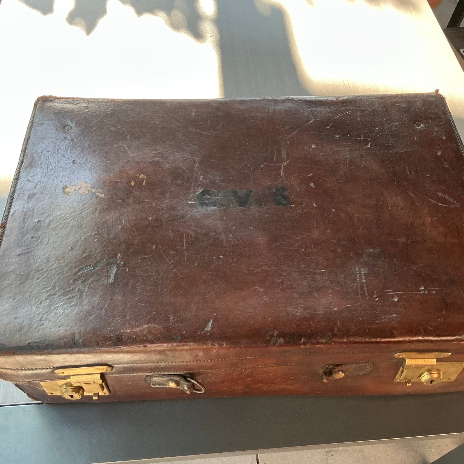 KOFFER LEER 19E EEUW, 60 tot 70 cm, Gebruikt, Slot, Leer