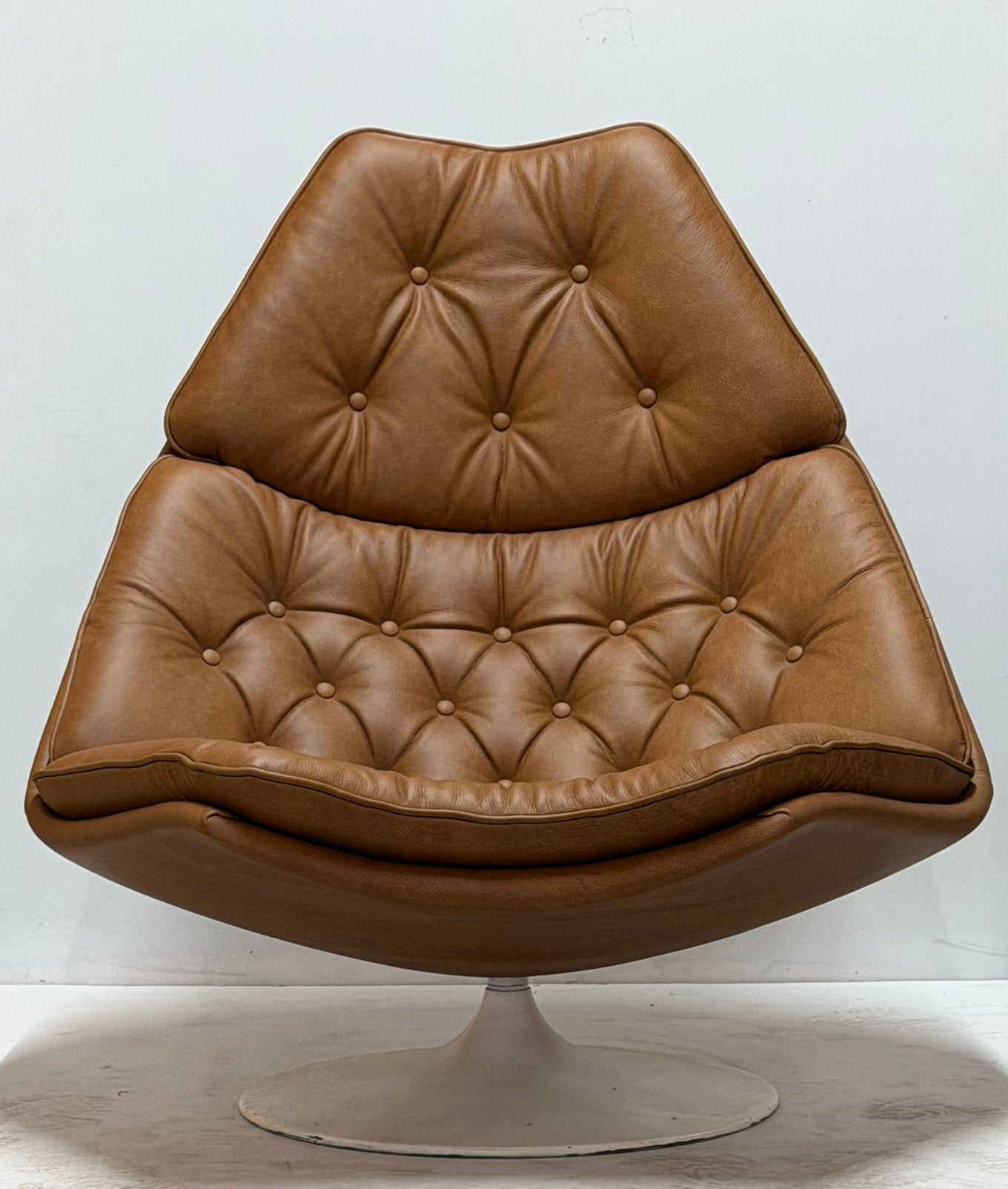 Artifort f588 Geoffrey Harcourt, draaibaar Lederen  fauteuil, Huis en Inrichting, Ophalen, Leer, 75 tot 100 cm, Zo goed als nieuw