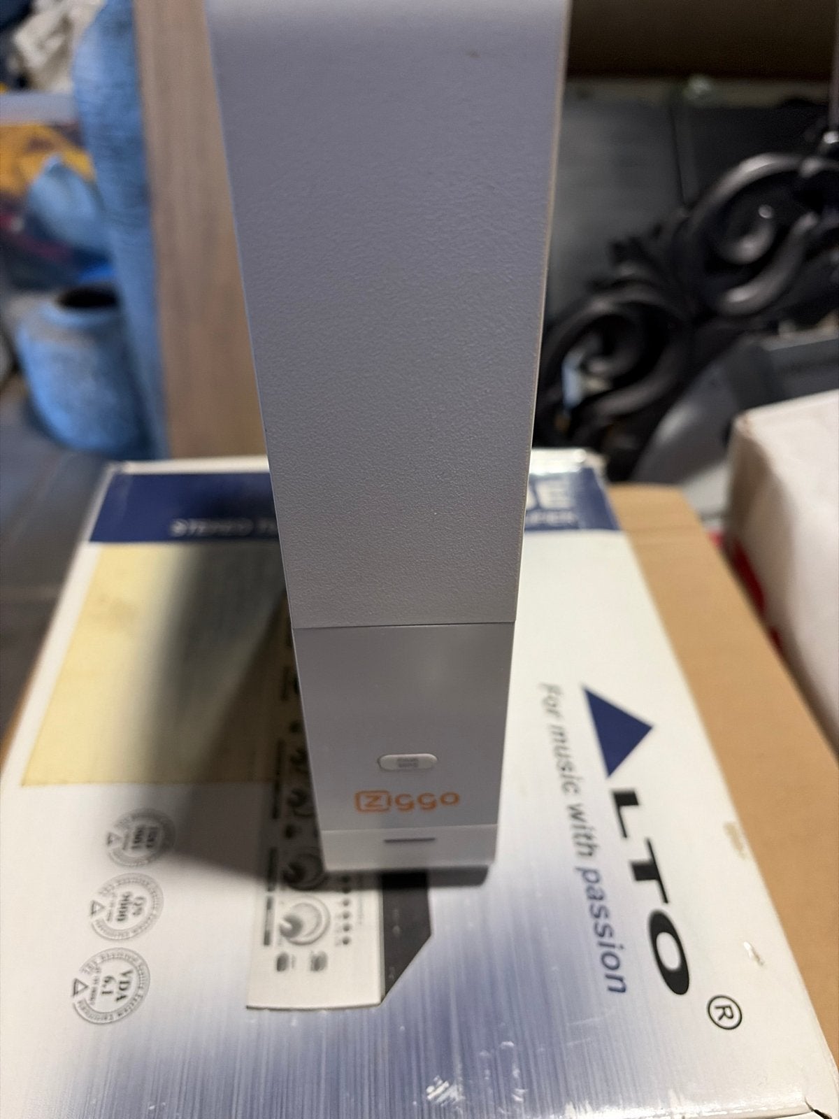 Ziggo routers, Computers en Software, Routers en Modems, Gebruikt, Router met modem, Ophalen of Verzenden