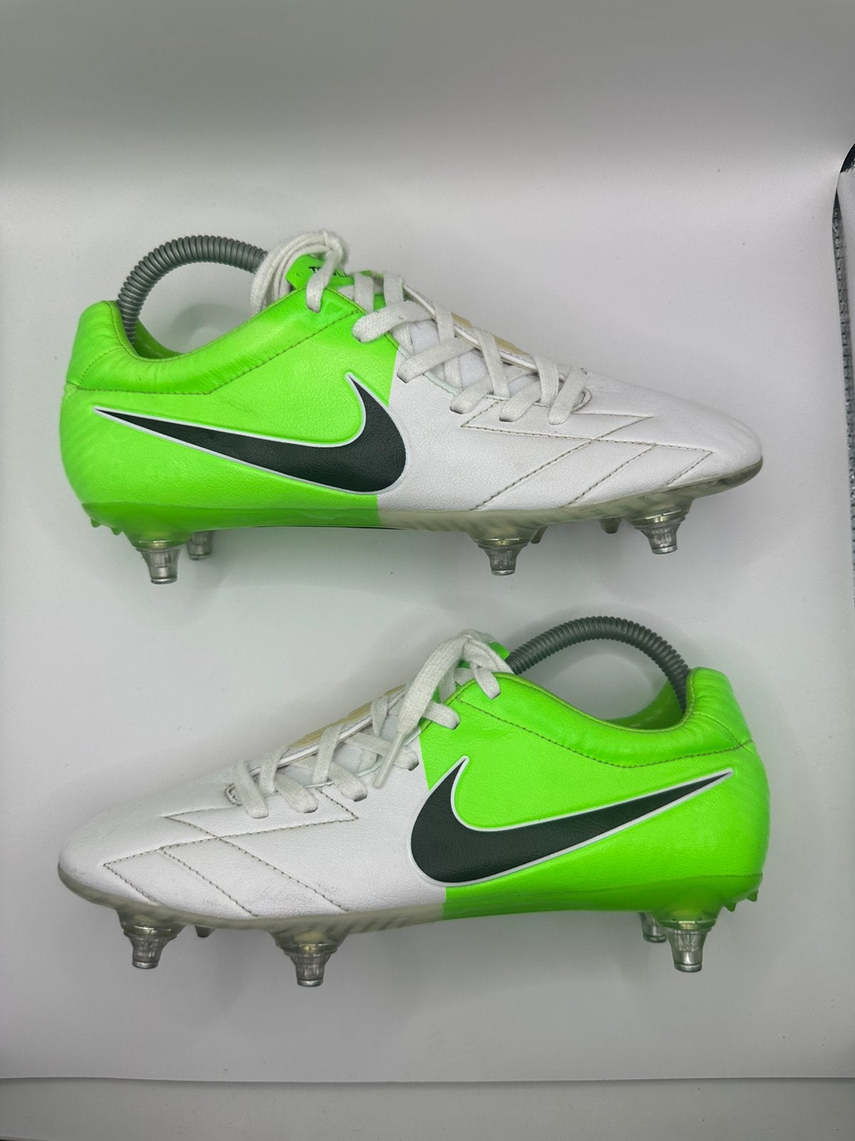 Nike Total90 Laser IV SL SG, Maat XS of kleiner, Ophalen of Verzenden, Zo goed als nieuw, Schoenen