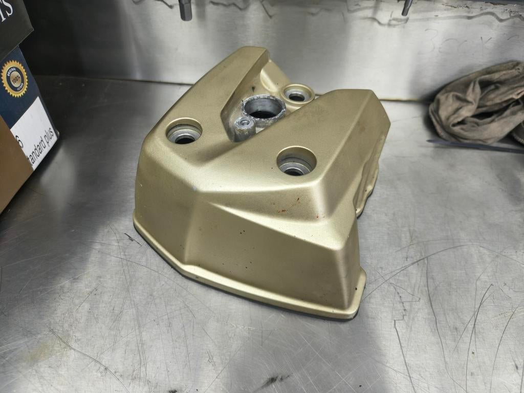 Moto guzzi v100 mandello Stelvio kleppendeksel rechts, Ophalen of Verzenden
