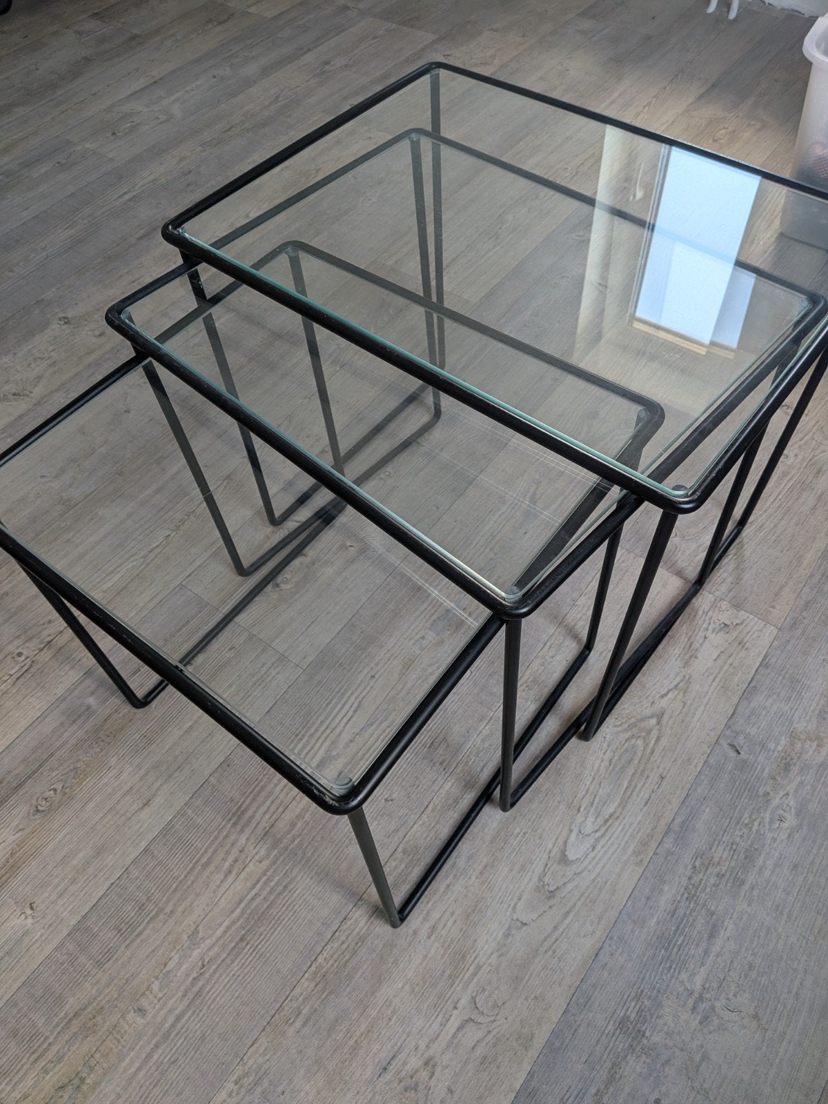 3 set salontafeltjes, staal frame + glasplaten, Huis en Inrichting, Tafels | Sidetables, 50 tot 100 cm, Ophalen of Verzenden, Glas