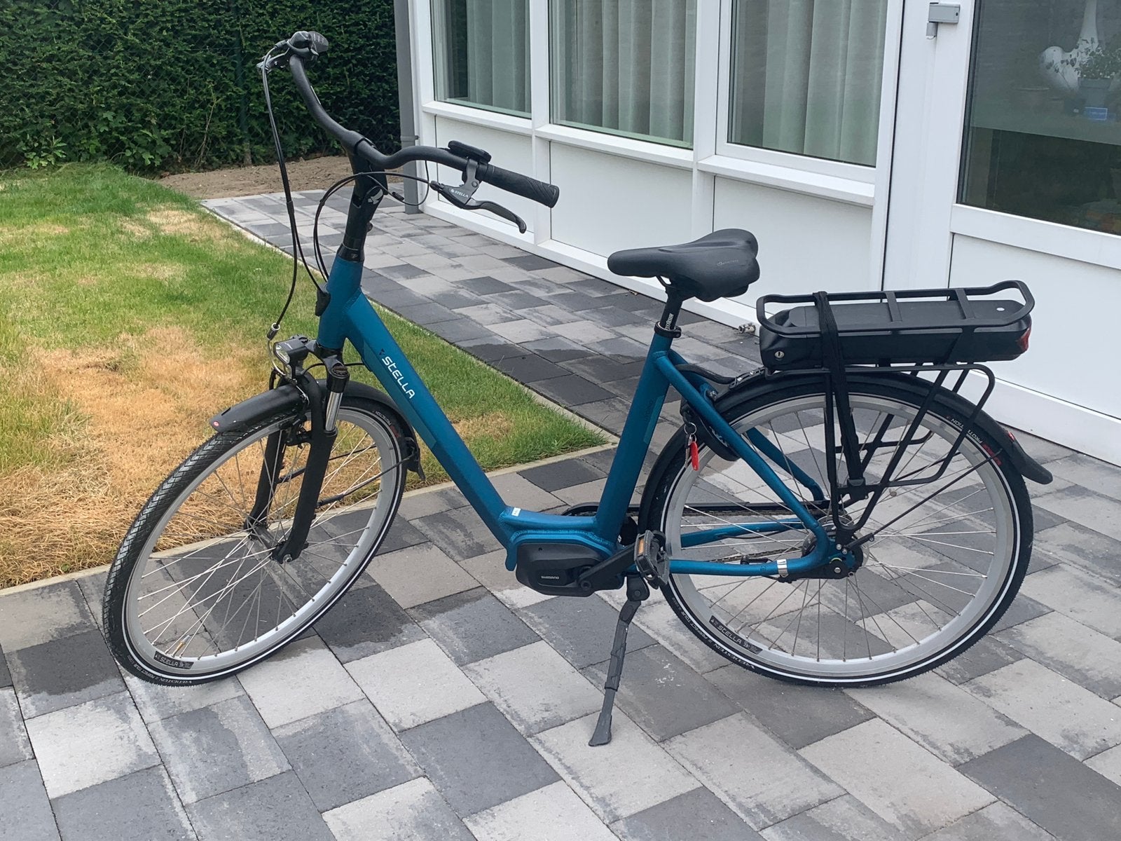 Elektrische fiets - Stella Livorno Blue - Middenmotor, Nieuw, 51 tot 55 cm, 50 km per accu of meer, Ophalen