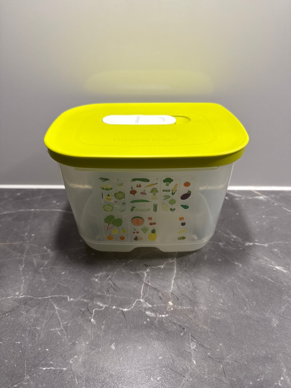 Tupperware VentiSmart 1,8L Hoog, Bewaardoos, Zo goed als nieuw, Met deksel, Groen