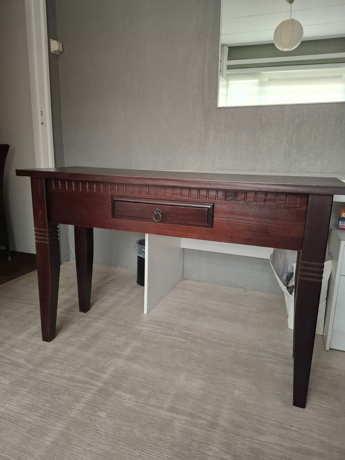 prachtig stevig sidetable koloniaal hout, Huis en Inrichting, Ophalen, 25 tot 50 cm, Rechthoekig, 100 tot 150 cm