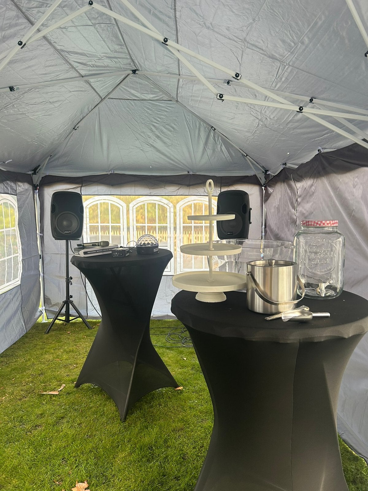 Partytent 3x6 verhuur incl statafels, boxen, microfoon, Ophalen of Verzenden, Zo goed als nieuw, 5 tot 8 meter