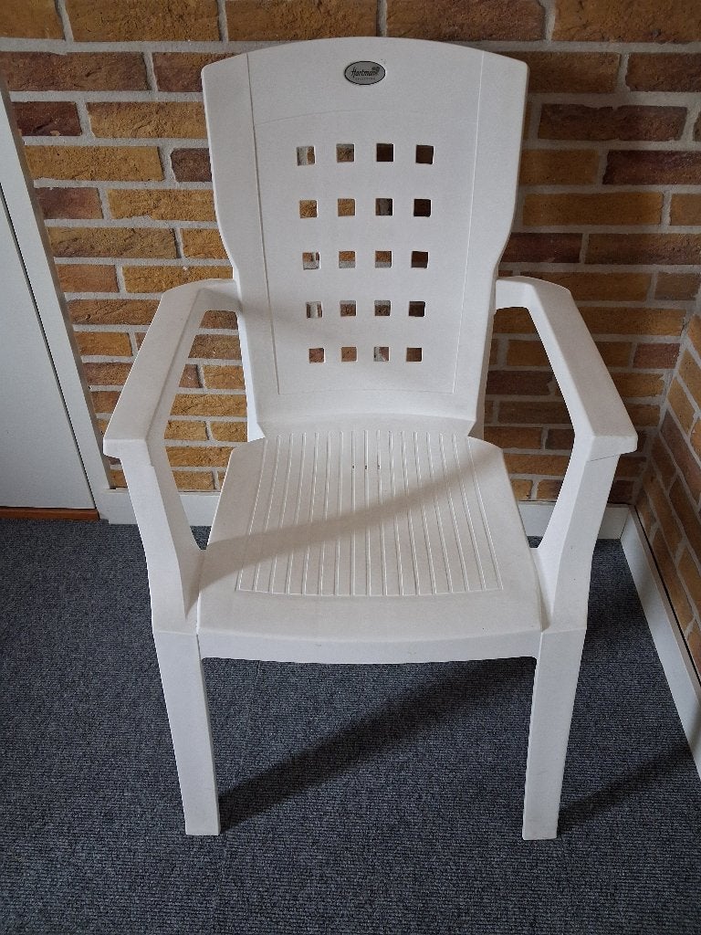 4 Witte kunststof tuinstoelen van Hartman, Tuin en Terras, Ophalen, Gebruikt, Kunststof, Stapelbaar