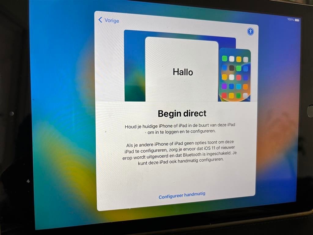 Apple iPad (5e generatie) met hoes, Computers en Software, 10 inch, 32 GB, Apple iPad, Ophalen of Verzenden