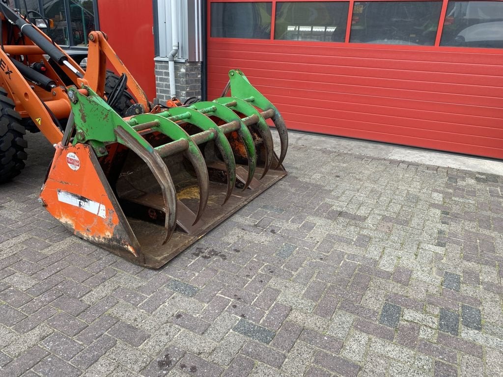 Holaras Pelikaanbak terex aansluiting, Graaflaadcombinatie