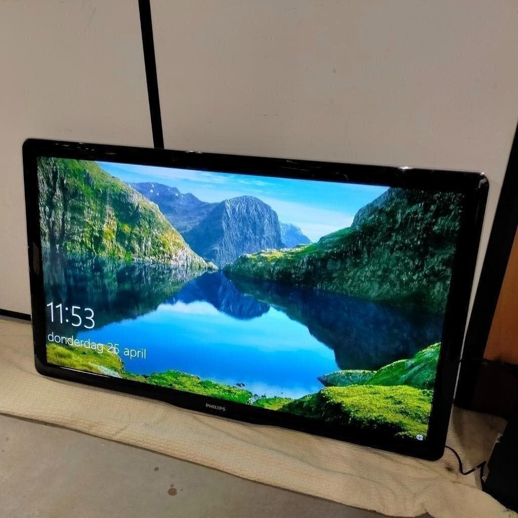 televisie Philips Led TV 52PFL5605H/12 52 inch, Audio, Tv en Foto, Televisies, Gebruikt, 100 cm of meer, Samsung, 50 Hz, Ophalen