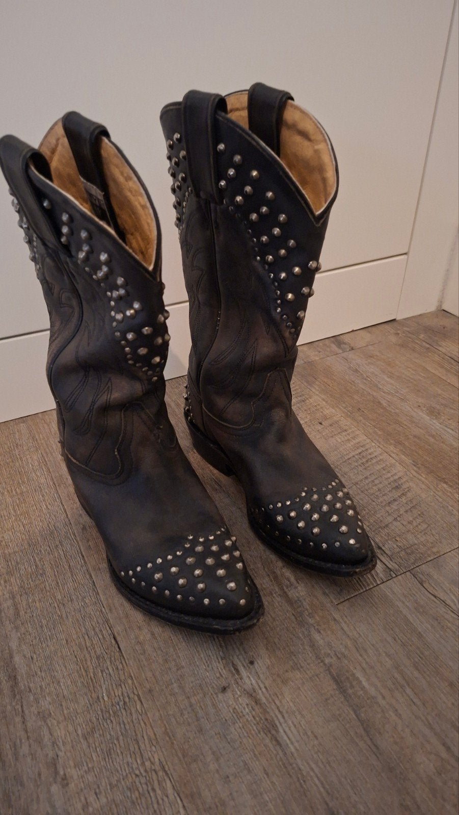Frye cowboylaarzen met studs - Zwart mt 37, Zwart, Lage of Enkellaarzen, Ophalen of Verzenden, Frye