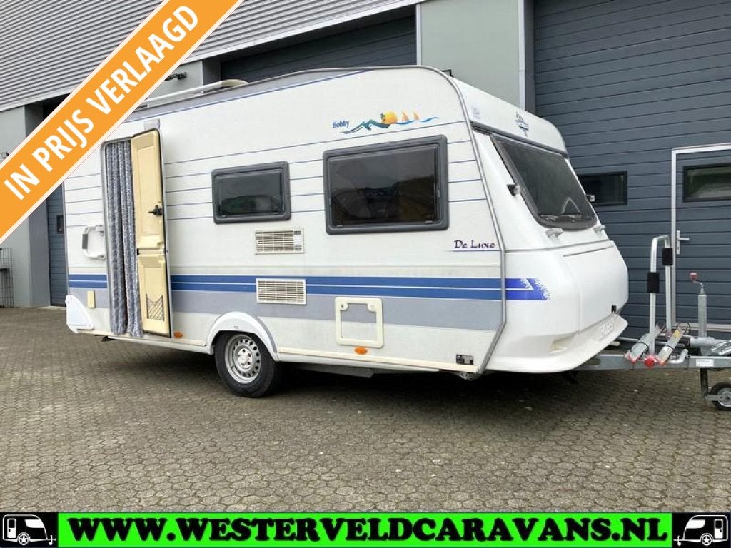 Hobby De Luxe 440 SB met EXTRA DIEPE VOORTENT, XL KEUKEN !, Overige typen, Bedrijf, Treinzit, Tot en met 4