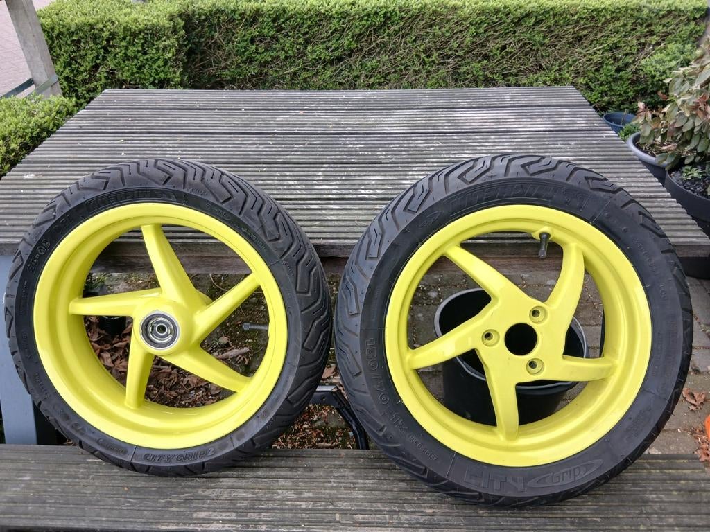 Aprilia sr piaggio velgen set met zgan michelin banden, Ophalen, Overige typen, Aprilia